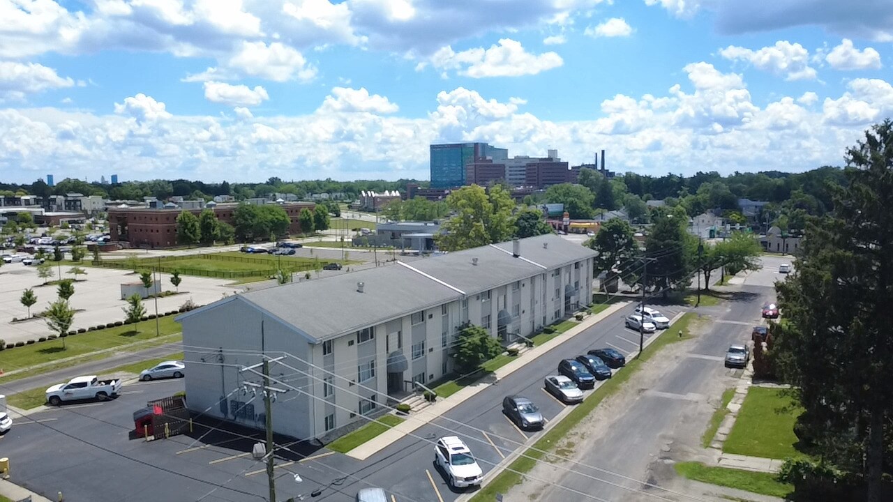 Property main image